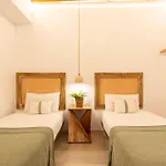 Lazcano & Old Town By Ele Apartments
