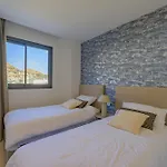 Amazing 3 Bedroom With Seaviews In Higueron