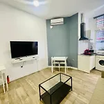 Moderno Y Bien Situado P8