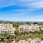 La Quinta Hills - Luxury Apartment