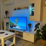 Lucia Guest House Beach - Apartamento Family, Friends & Fun Pet Friendly