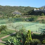 Superior 3Br Golfla Apartment Minutes From Puerto Banus & Marbella