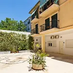 Stunning Apartment In Malaga Historic Center By Costarentals - Mal05