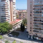 Bright Apartment With Views 3 Bedrooms 2 Bathrooms
