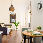 C87 - Nice Apartment Close To Teatro Cervantes
