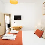 C87 - Nice Apartment Close To Teatro Cervantes