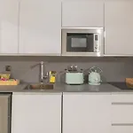 Dobo Homes - P40