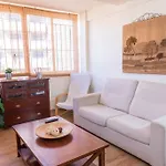 3 Bedrooms City Center And Beach