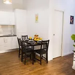 Monteleon Apartments !