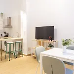 Cozy Loft Victoria