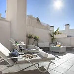 -Malagasunapts-Terrace,Pool&Park