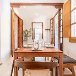 Spanish Architectural Gem Duplex - Center By Rems