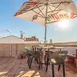 Stunning Home In Mlaga With 2 Bedrooms And Wifi