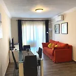 Apartment, 3 Bedrooms, Downtown