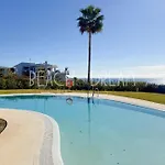 Luxury Apartment In Higueron - Serenity