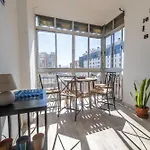 Mavi\'S Apartment