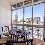 Mavi\'S Apartment