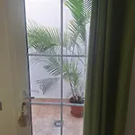 Private Townhouse With Roof Terrace Close To The Beach