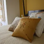 La Casa Azul B&B + Apartments