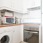 Suncity Flat Canovas