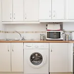 Suncity Flat Canovas