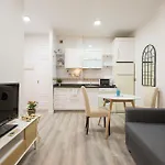 Dos Aceras 1 Bedroom Apartment