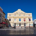Del Parque Flats - Cervantes