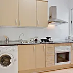 Del Parque Flats - Alvarez