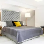 Santa Cruz Apartments