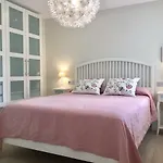Sorolla 105, Luxury, Beach, Free Parking, All Services, Quite Neighborhood, So