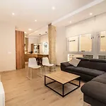 Luxury Apartment Soho By Nagoa Homes