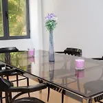 Andres Perez Apartment - Cultural Centre