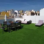 Malaga Centro Hostel (Adults Only)