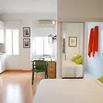 Alemania & Soho By Ele Apartments