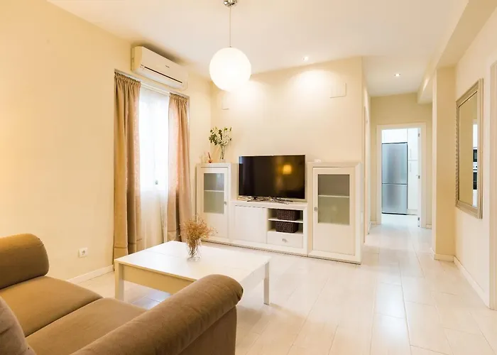 Alferez I By Ele Apartments
