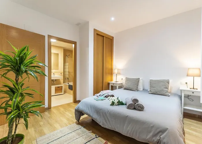 Boutique Mitjana Apartment