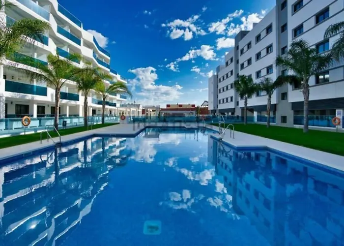 Lovely Apartment With Pool In Fuengirola Mijas Costa