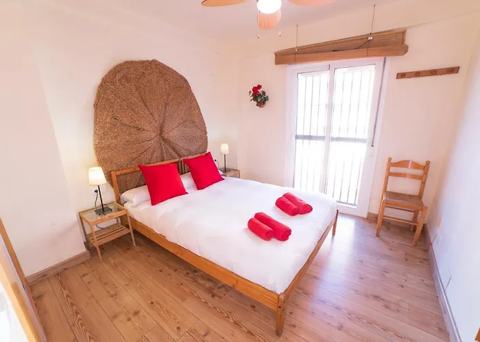 City Center Next To The Beach 2 Bedrooms Apartment