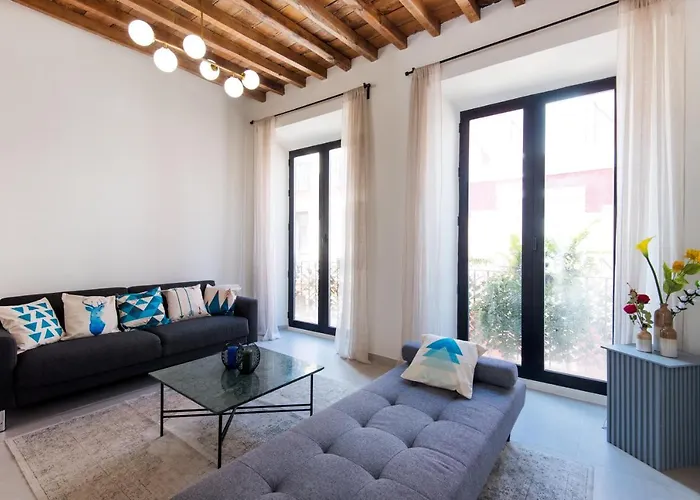 Malaga Tour Apartment- Elegance & Confort In The Historic Center
