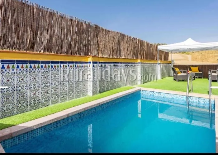 Casa Rural Los Alcaidejos Con Piscina