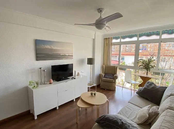 Precioso Loft Junto A La Playa,En 2 Linea.