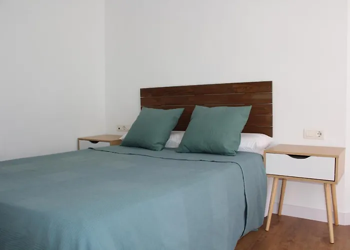 Beautiful Brand New 2 Bedroom Flat With Terrace