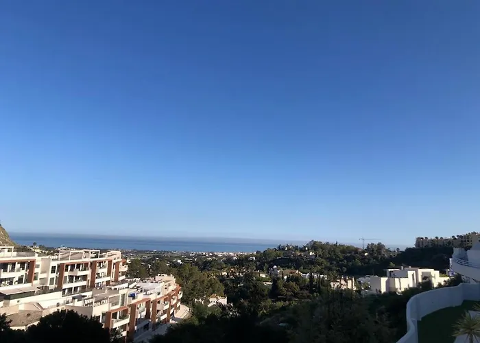 La Quinta Hills 2 Bedroom In Marbella