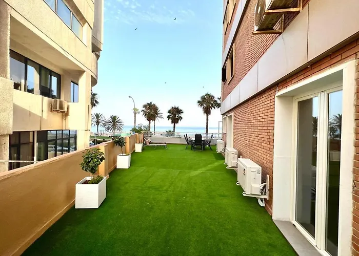 Malagueta Beach I & Private Terrace By Ele Apartments