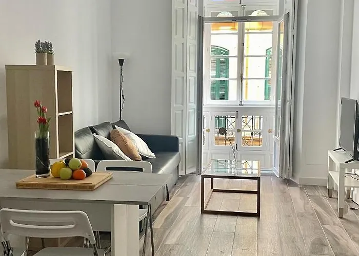 Cool Home Malaga City Center