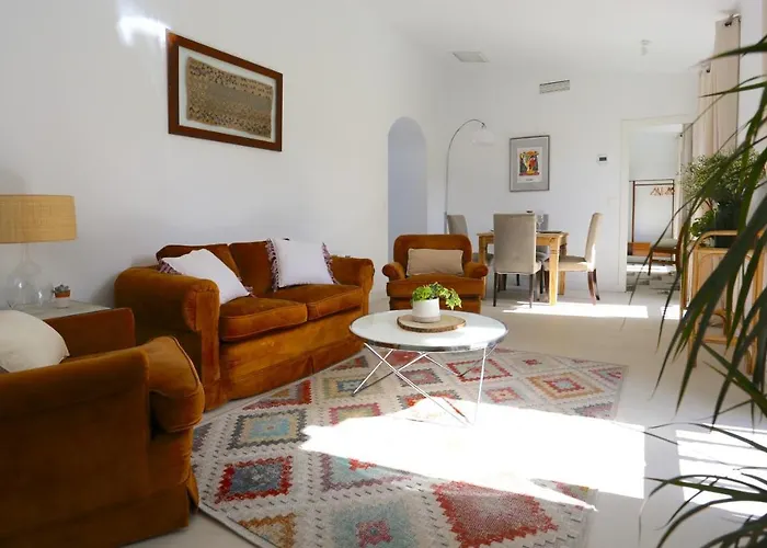 Villa Clavero Five Premium Apt