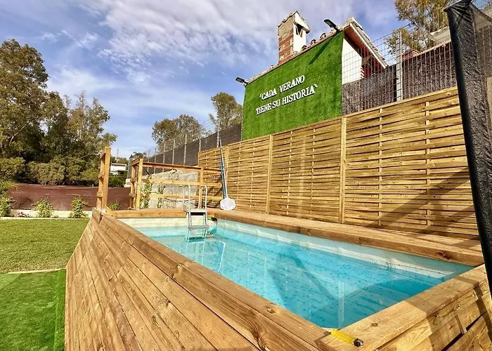 Casa Rural De Diseno Con Piscina Y Barbacoa