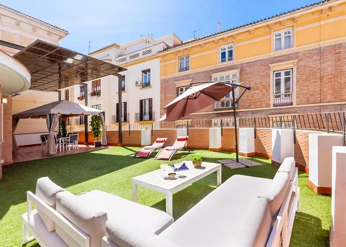 Gran Terraza Con Vistas A Calle Larios