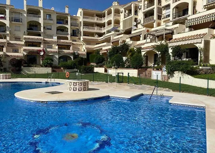 Cozy Apartments Nearly Sea,Tennis,Bars And Other
