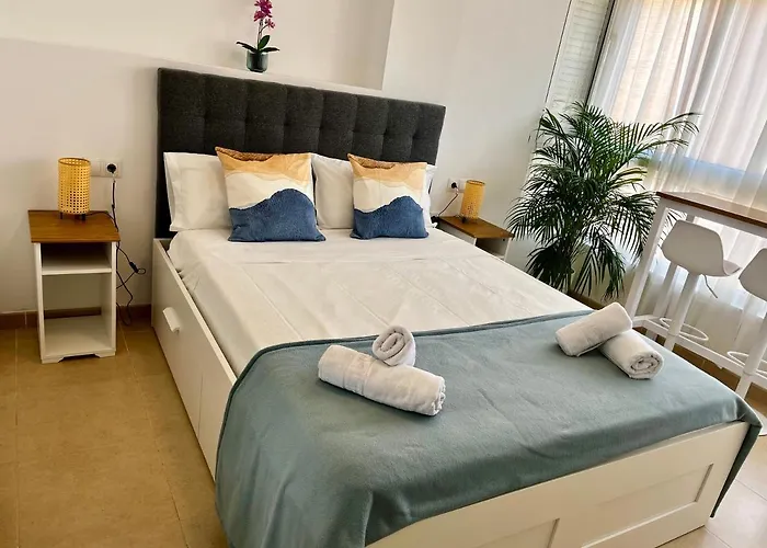 Small Apartament By The Sea